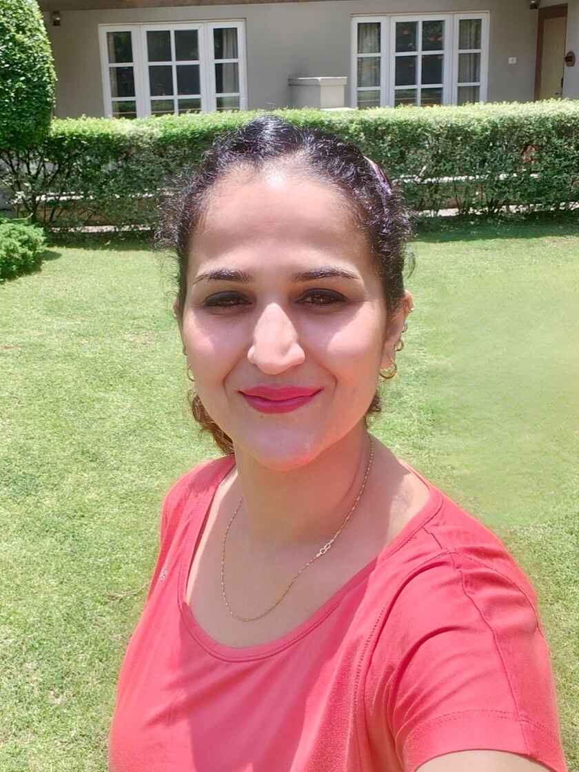 Aditi Sheoran - Psychotherapist & Coach